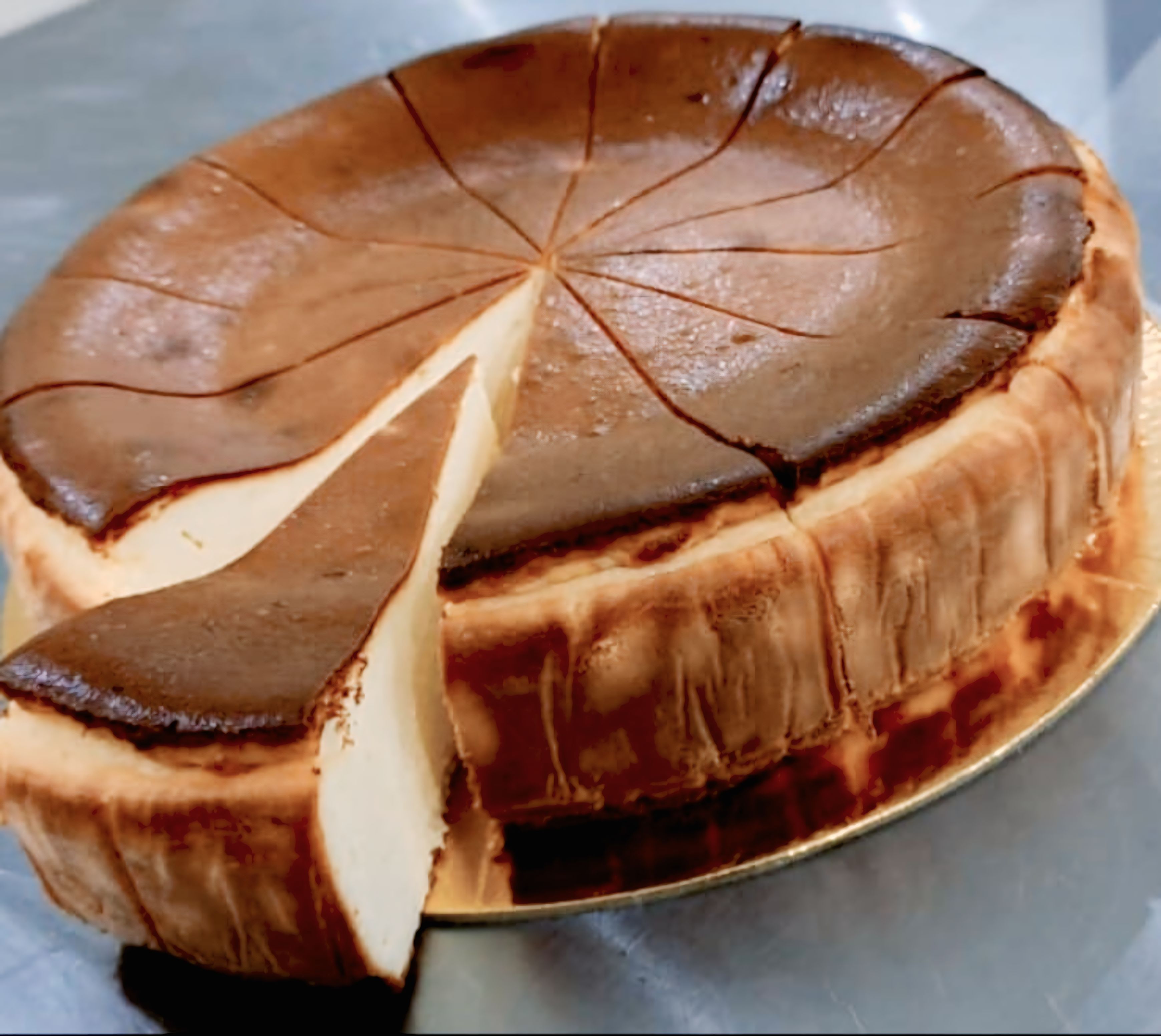San sebastian Cake